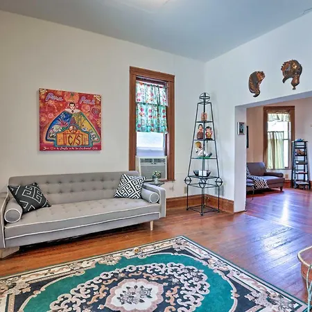 Unique Art Home Less Than 5 Miles To San Antonio Riverwalk